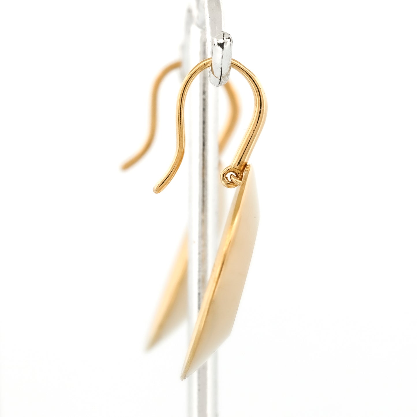 Aretes colgantes con gancho Morph de Tiffany & Co. Frank Gehry en oro amarillo de 18 k