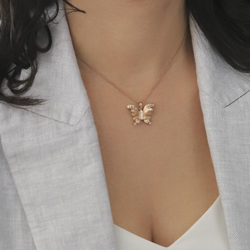 18k Rose Gold Diamond Butterfly Pendant Necklace
