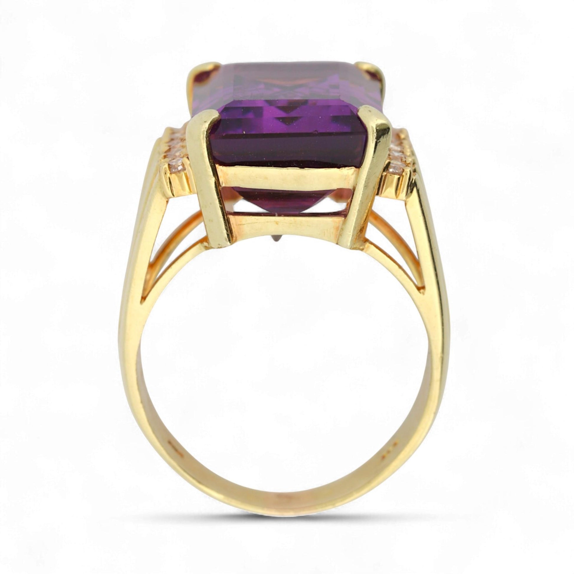Vintage 14K Yellow Gold Amethyst & Diamond Statement Ring Size 9