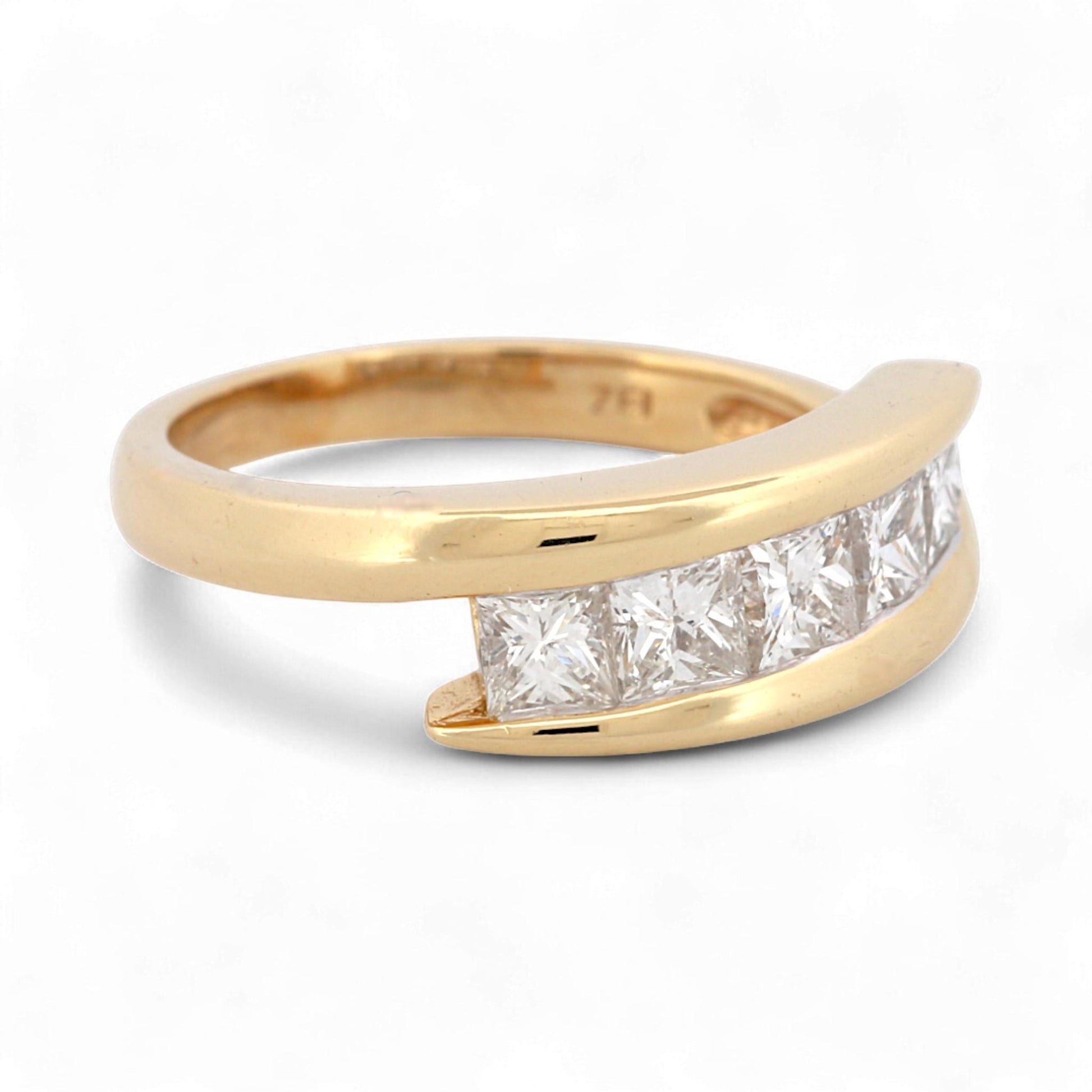 Zei 14K Yellow Gold Princess Cut Diamond Modern Minimalist Band Ring Size 6