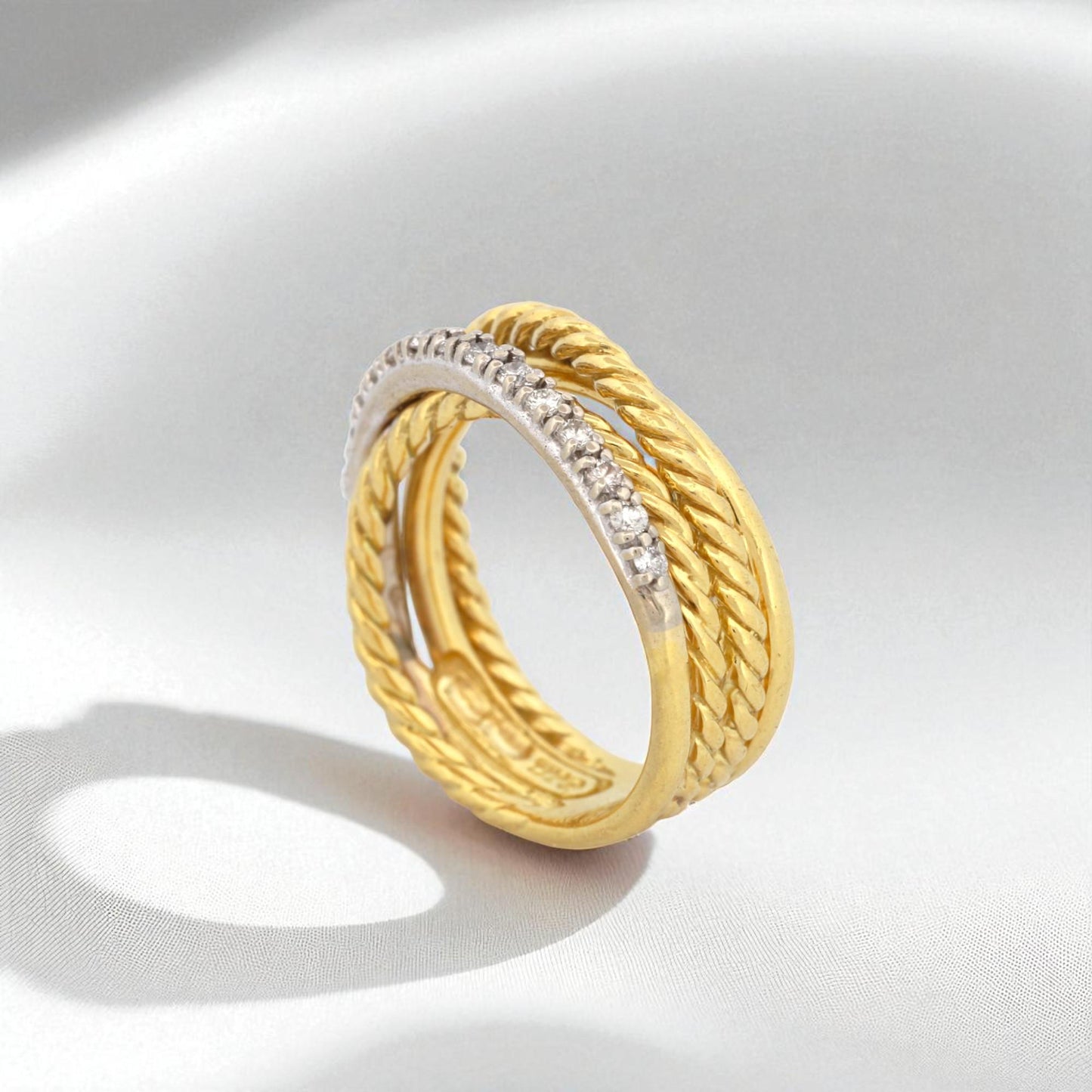 David Yurman 6.8mm Diamond Crossover Band in 18K Yellow Gold