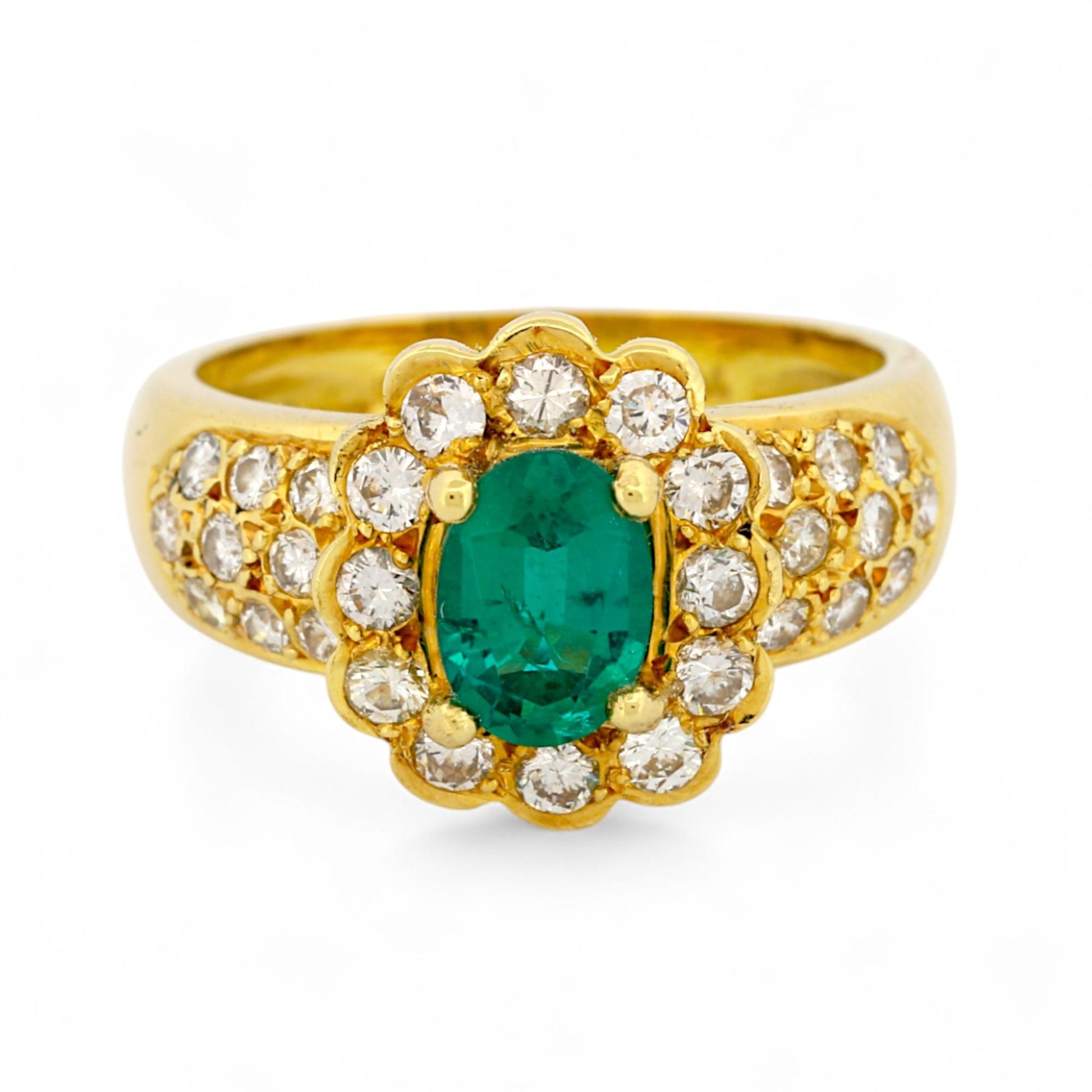 Vintage Emerald & Diamond Flower Ring in 18K Yellow Gold