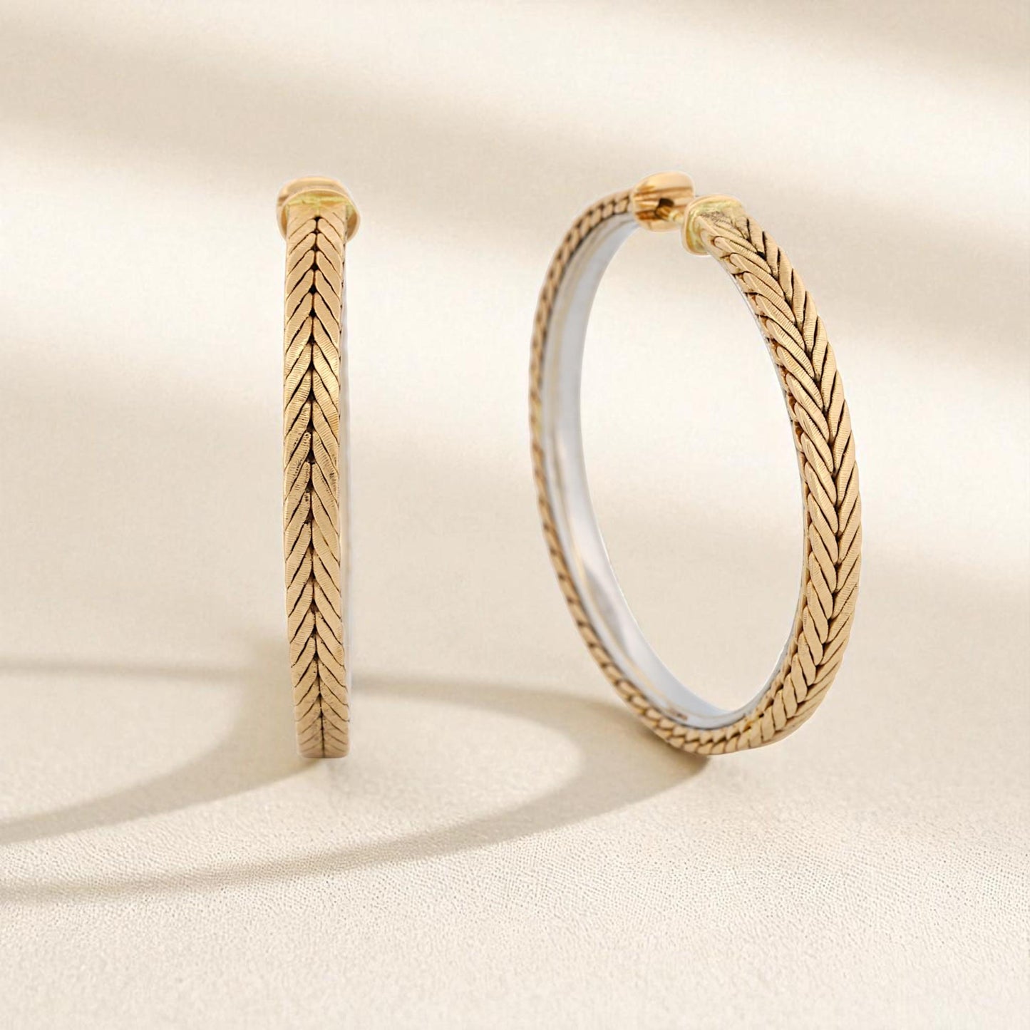 Vintage Gianmaria Buccellati Oro Earrings in 18K Gold – Serviced, Rare Como-Made