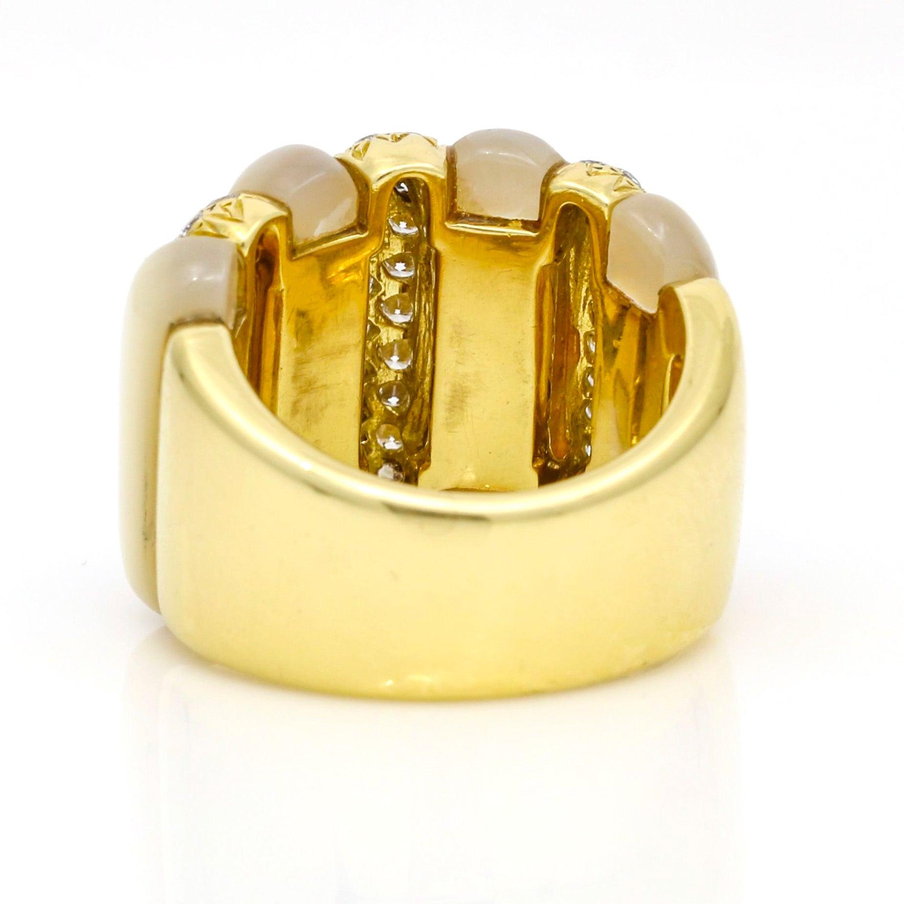 Gemlok Mother of Pearl and Diamond Statement Ring in 18k Yellow Gold - 31 Jewels Inc.