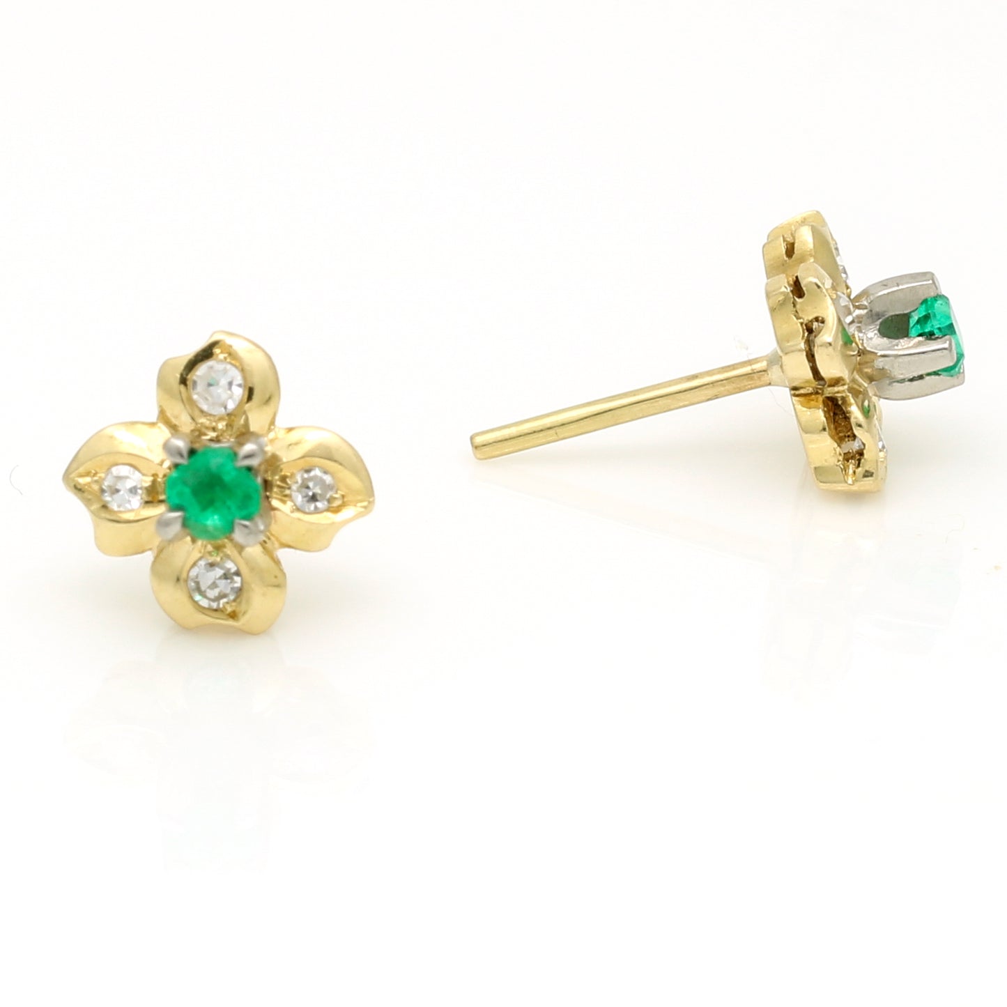 Aretes vintage con forma de flor de cuatro pétalos y diamantes esmeralda - Oro amarillo de 18 k