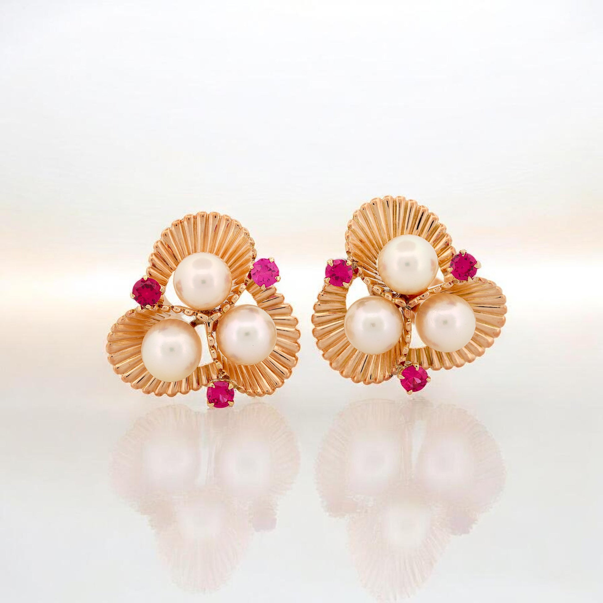 18K Yellow Gold Pearl & Ruby Clip-On Earrings Vintage Floral Fluted