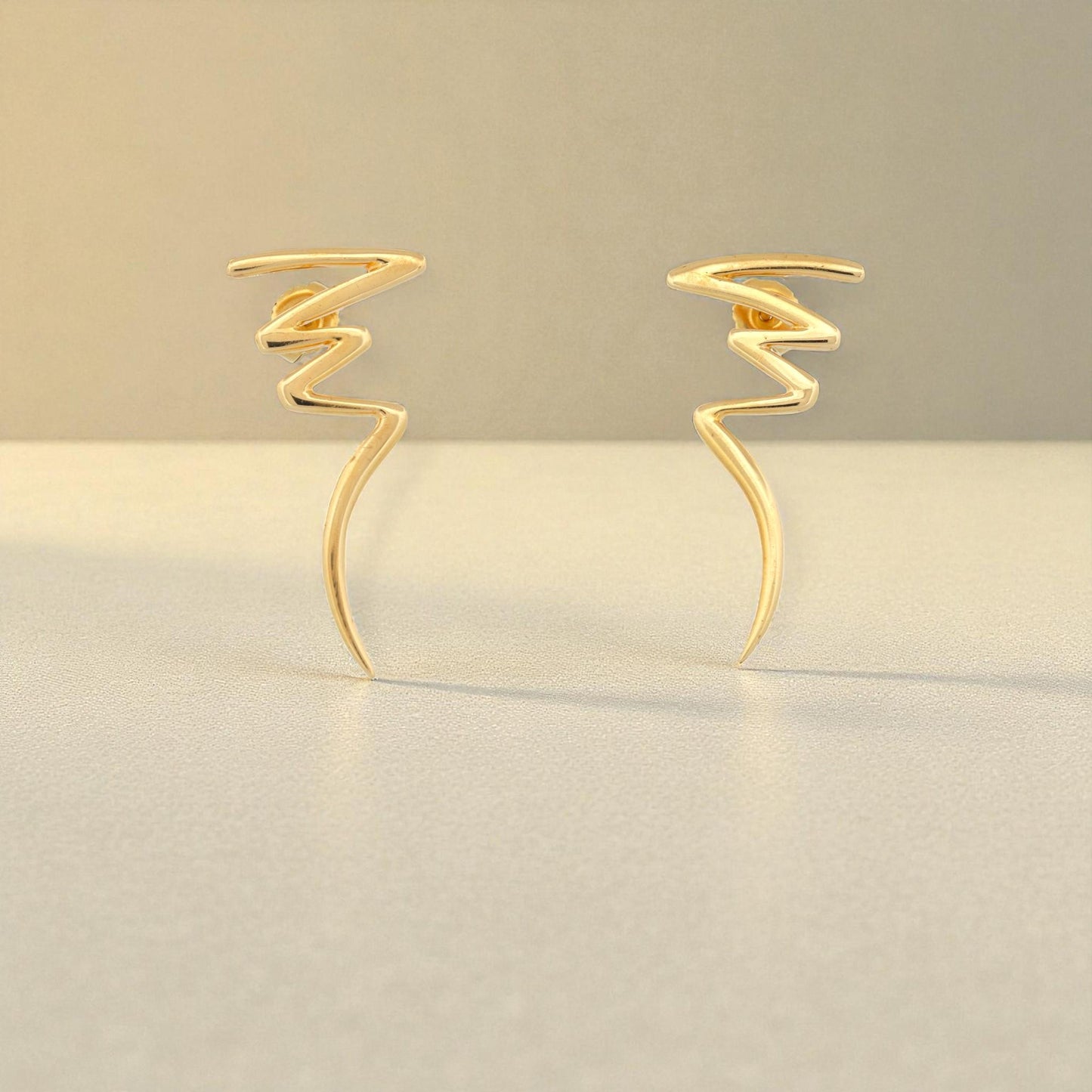 Tiffany & Co. Paloma Picasso 18K Yellow Gold Scribble Earrings 1983