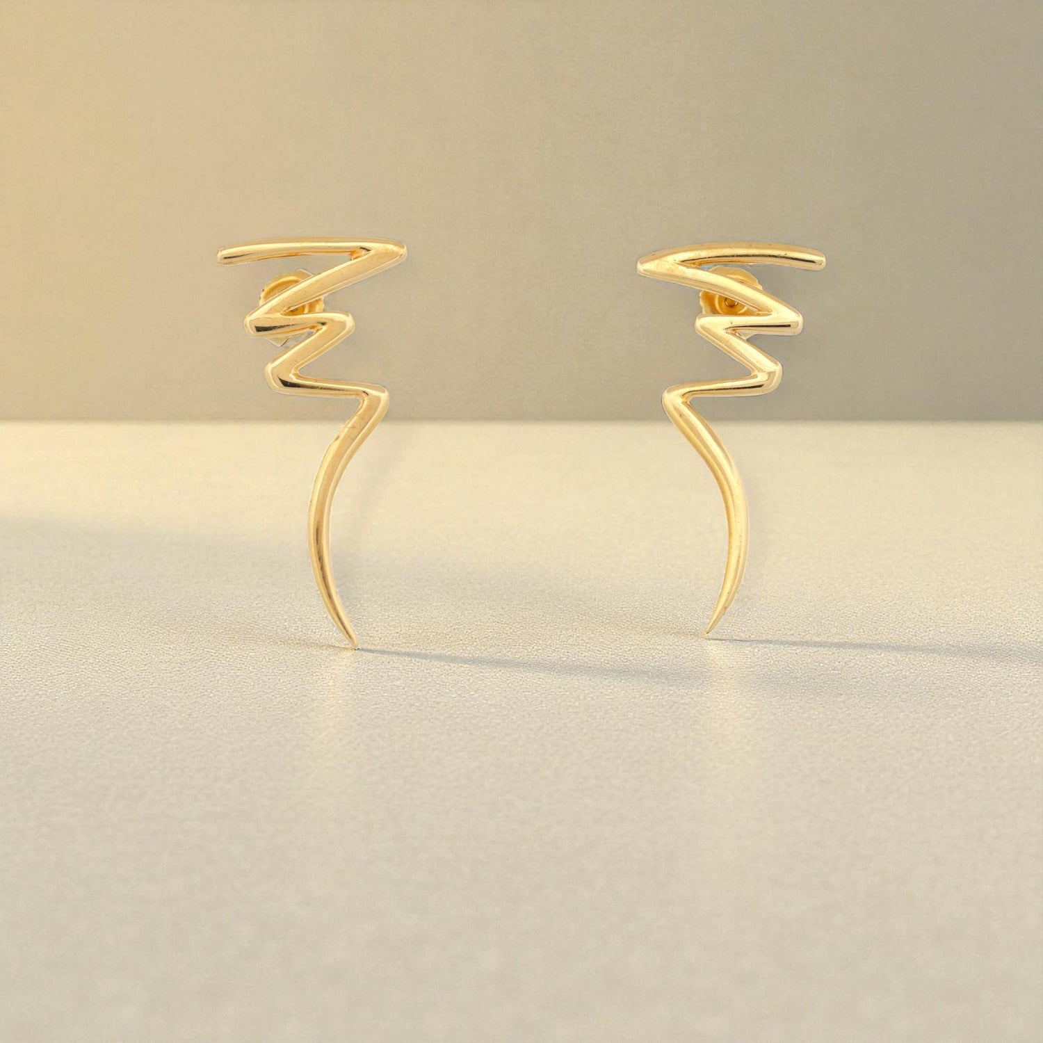 Tiffany & Co. Paloma Picasso 18K Yellow Gold Scribble Earrings 1983