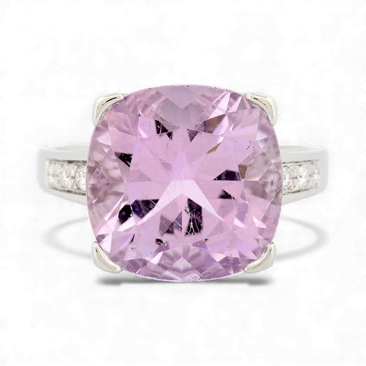 Mauboussin Gueule d’Amour 18K White Gold Rose de France & Diamond Ring