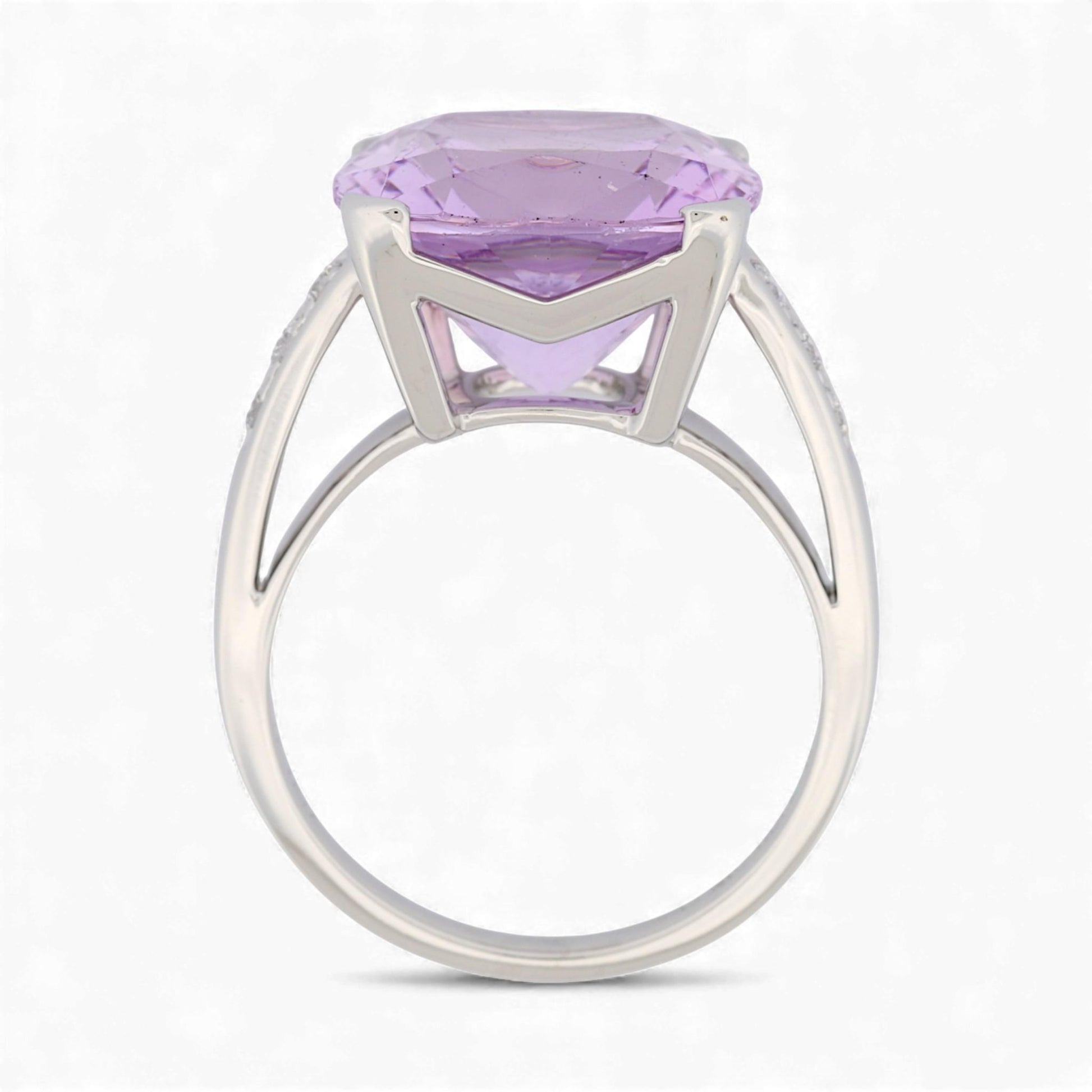 Mauboussin Gueule d’Amour 18K White Gold Rose de France & Diamond Ring