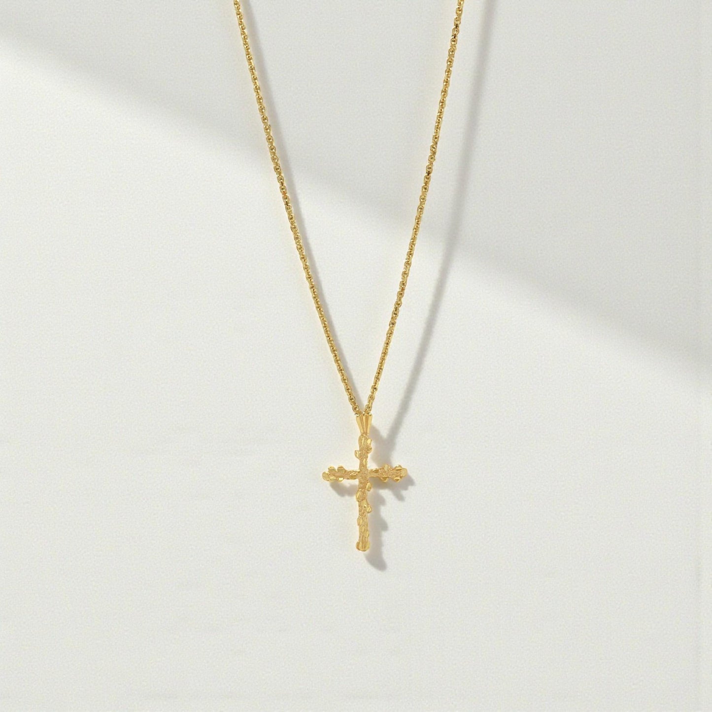 Vintage 18k Yellow Gold Diamond-Cut Michael Anthony Cross Pendant Necklace
