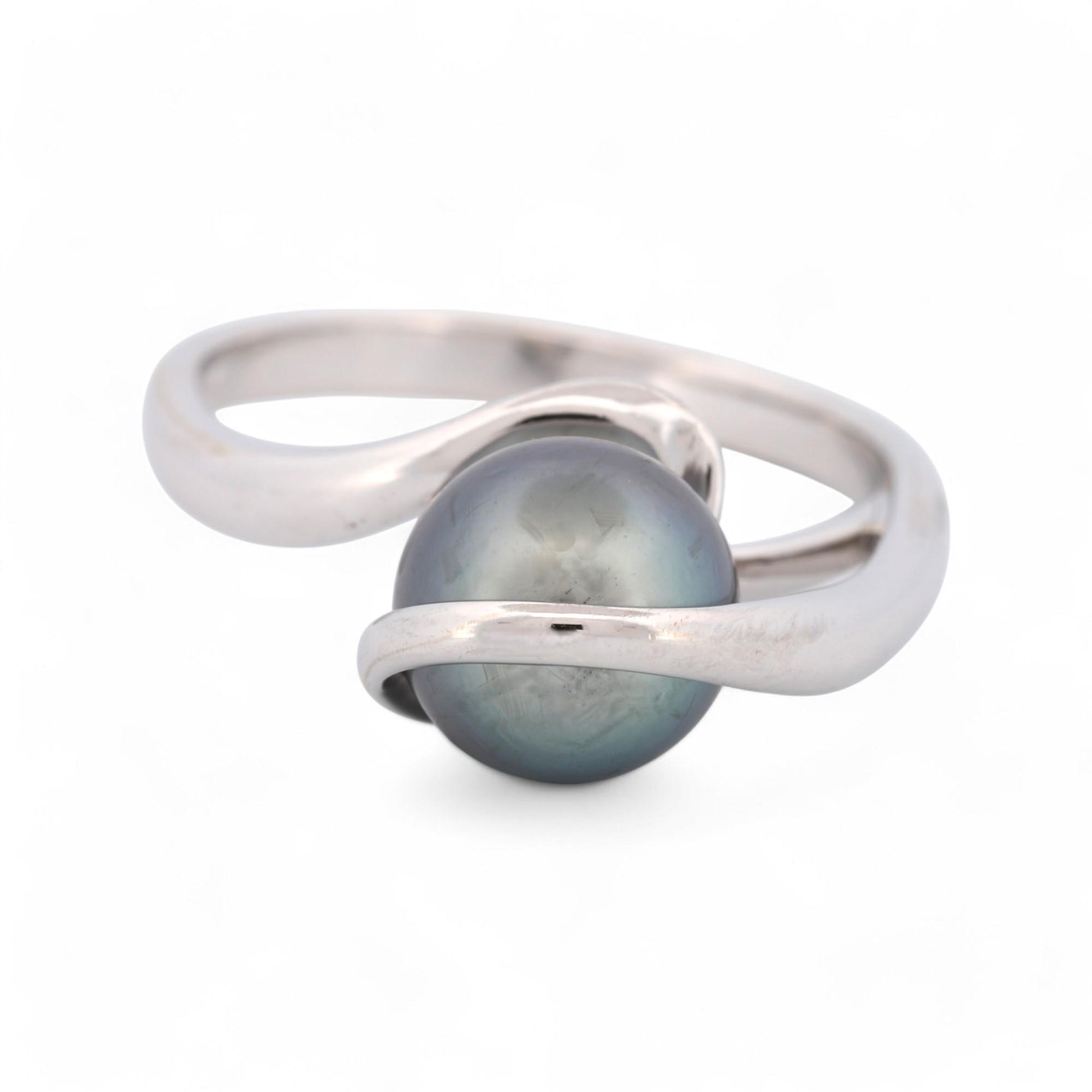 Signed Modern 8mm Tahitian Black Pearl Ring in 18k White Gold