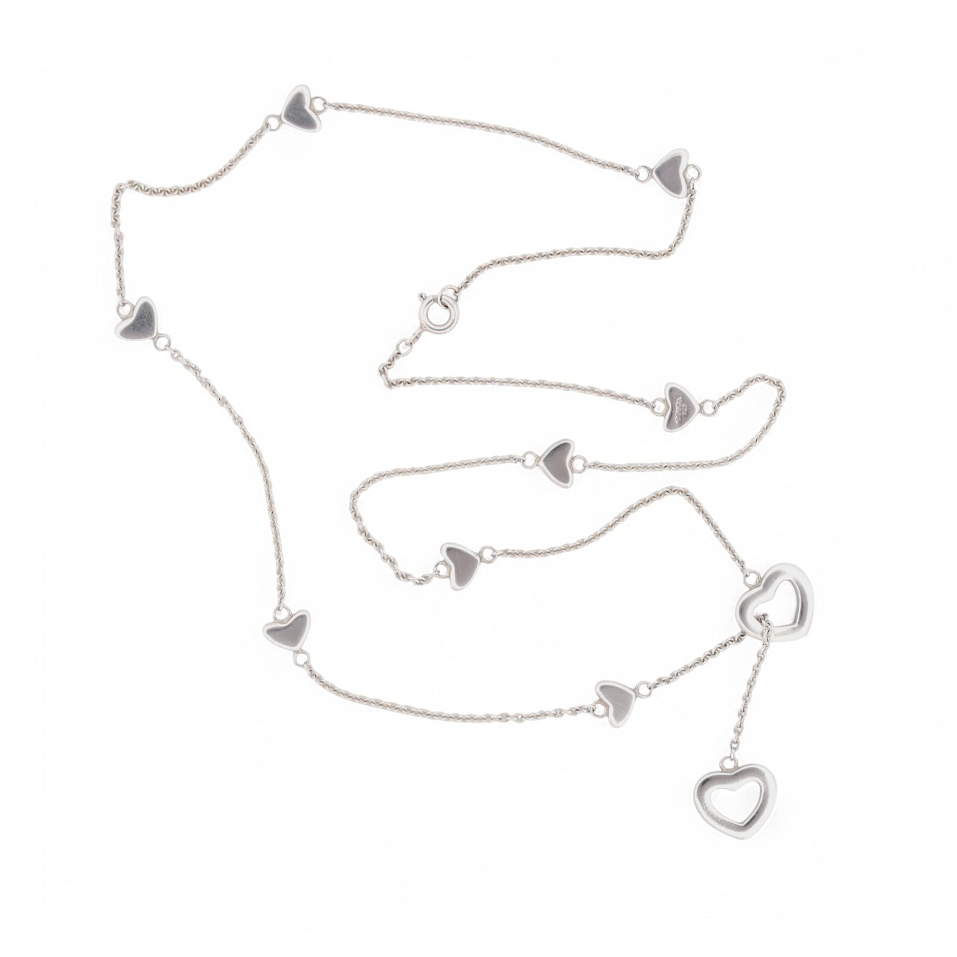 Tiffany & Co. Sterling Silver Heart Lariat Necklace – Classic & Elegant