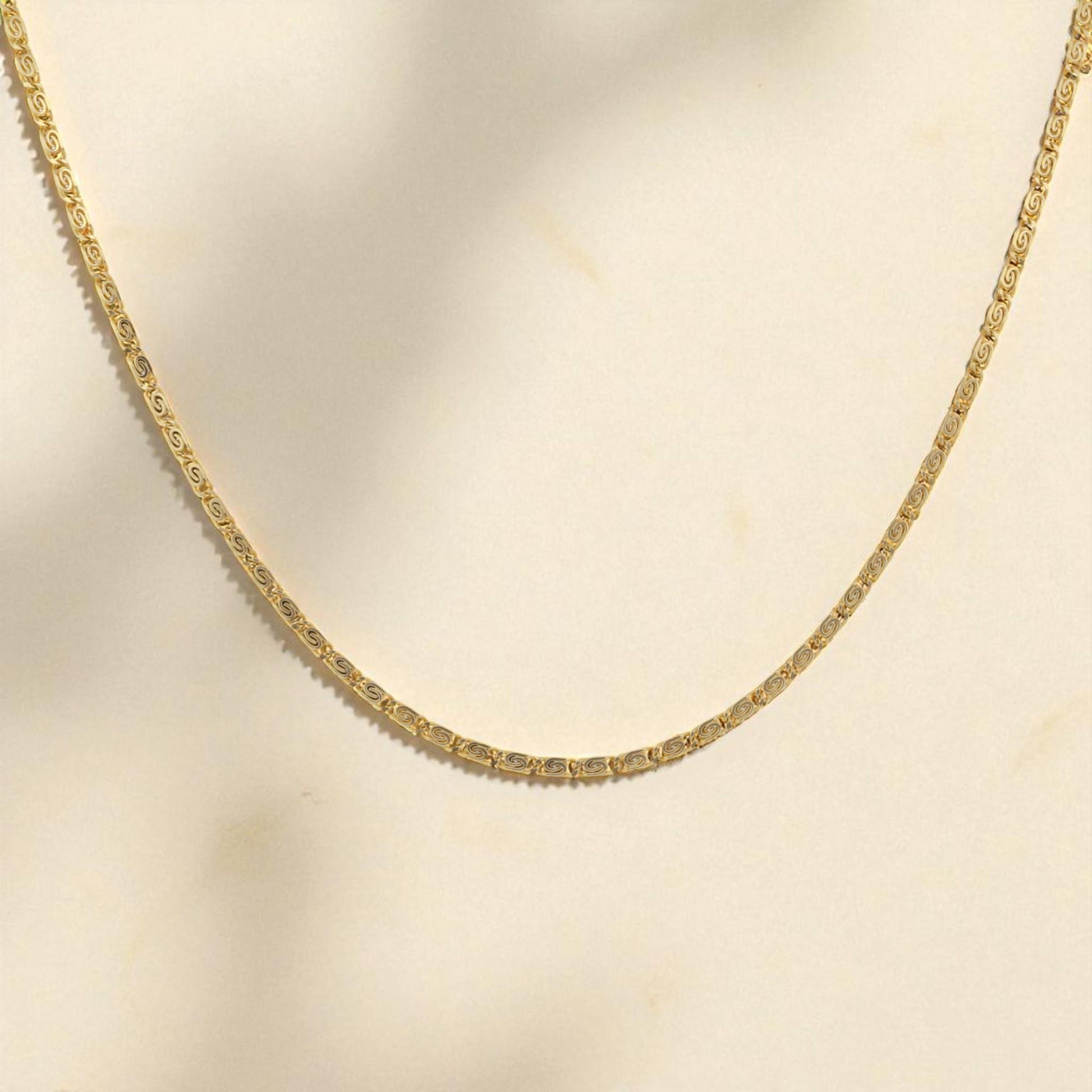 Vintage Italian Swirl Link Necklace in 14K Yellow Gold – 16 Inch