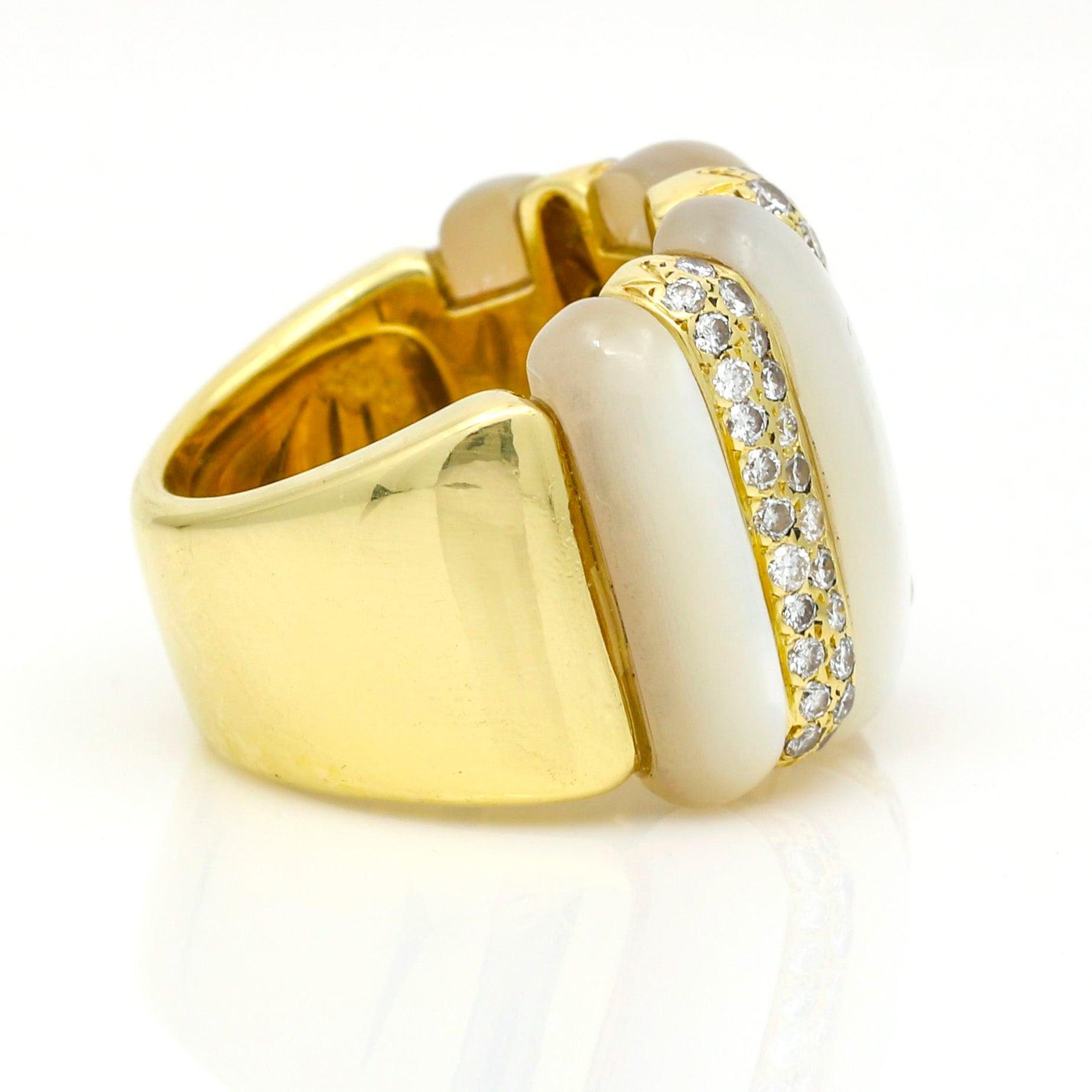 Gemlok Mother of Pearl and Diamond Statement Ring in 18k Yellow Gold - 31 Jewels Inc.