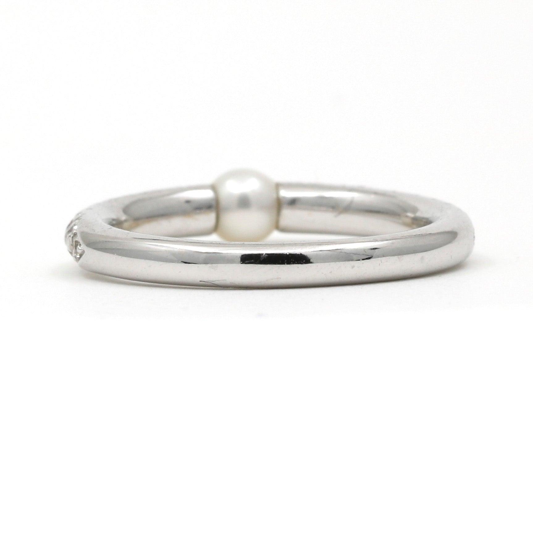Mimi Milano Nagai Sirenette Pearl Diamond Band Ring in 18k White Gold - 31 Jewels Inc.
