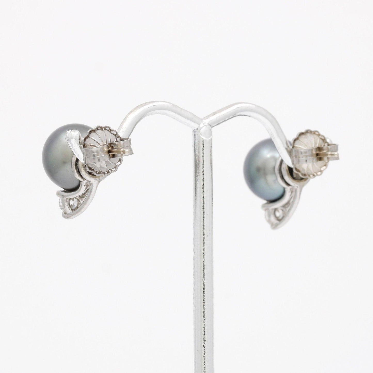 South Sea Tahitian Pearl Diamond Stud Earring 14k White Gold - 31 Jewels Inc.