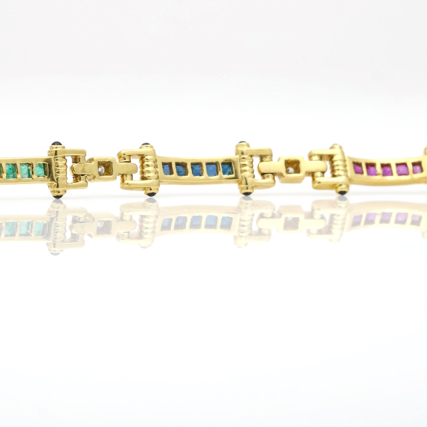 VIntage Diamond Emerald Sapphire Ruby Link Bracelet in 18k Yellow Gold - 31 Jewels Inc.