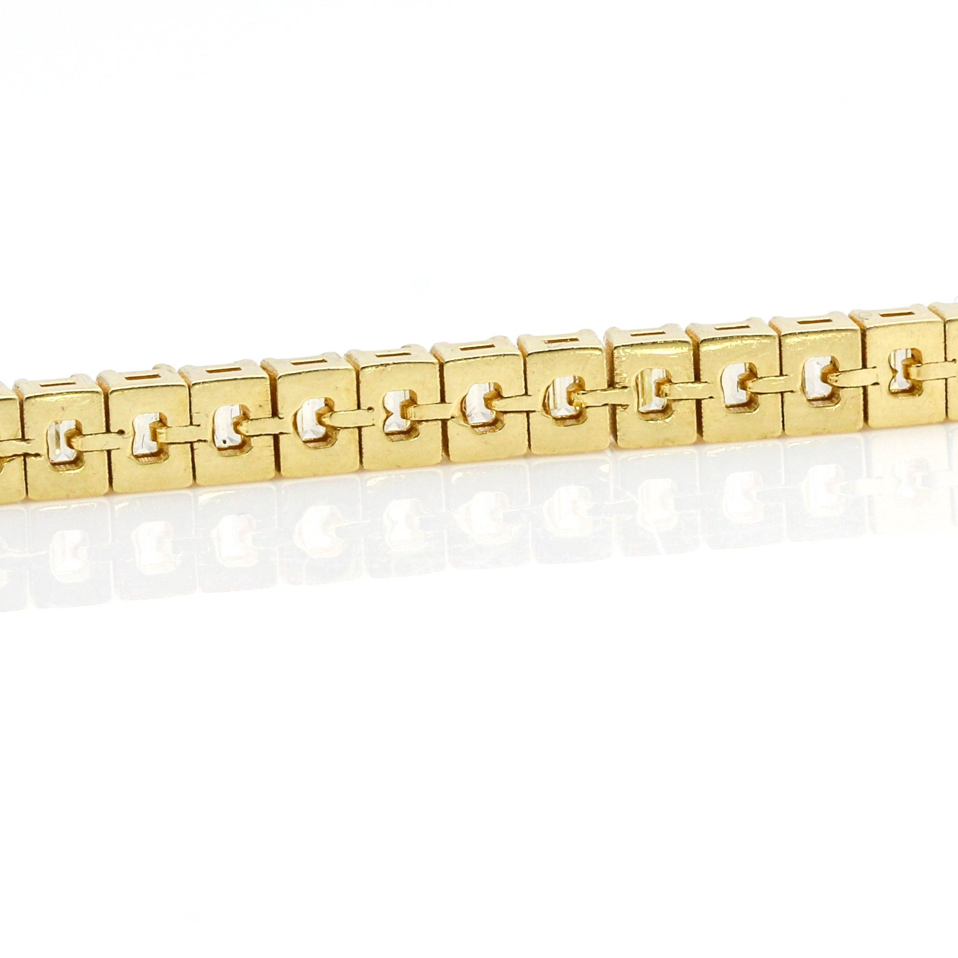 Woman's Emerald-Cut Diamond Tennis Bracelet in 14k Yellow Gold 8.97 cttw - 31 Jewels Inc.