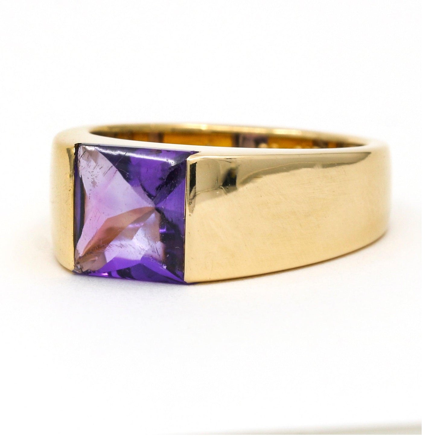 Women's Cartier Tank Large Amethyst Ring in 18k Yellow Gold - 31 Jewels Inc.