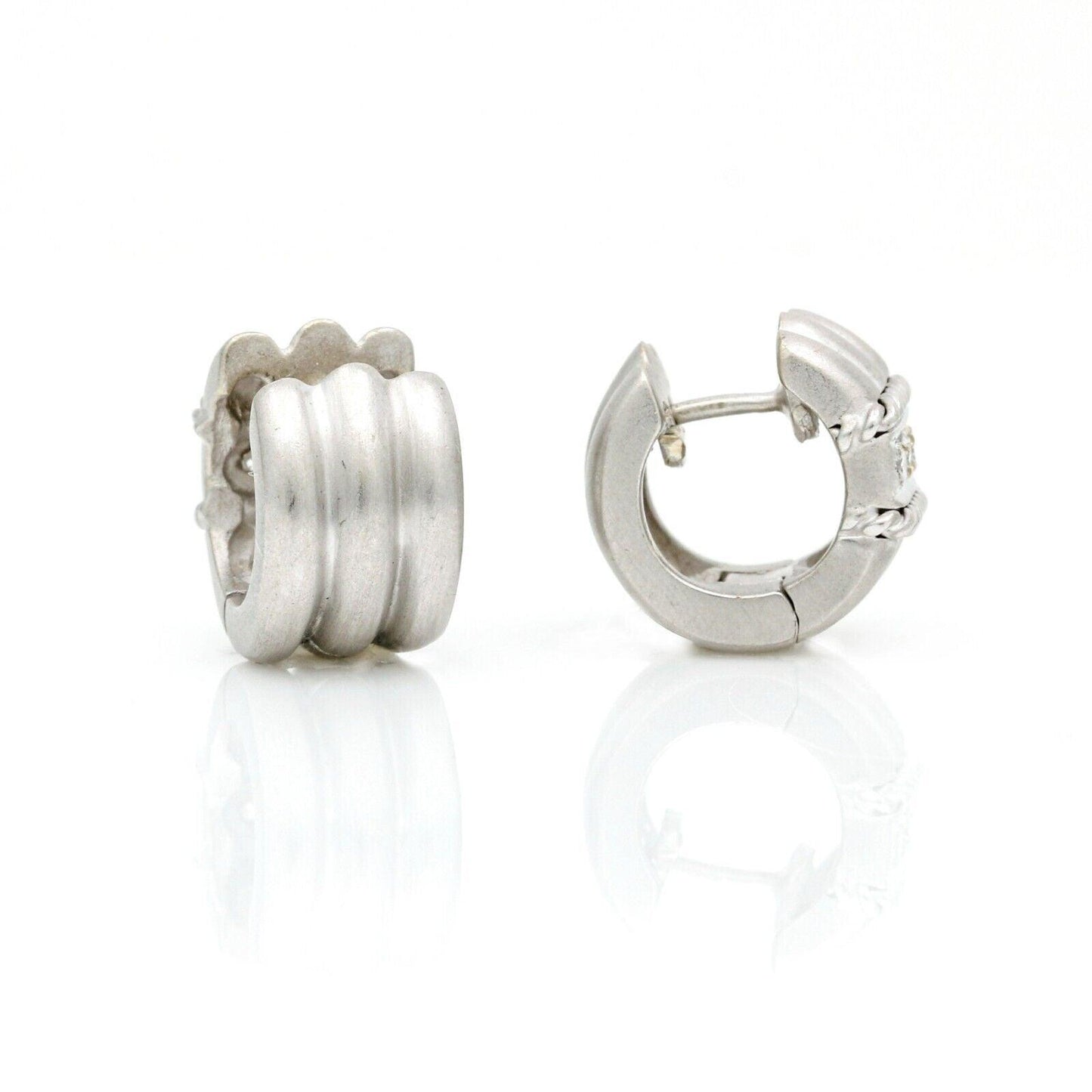 Women's Diamond Huggie Small Hoop Earrings in 18k White Gold Signed - 31 Jewels Inc.