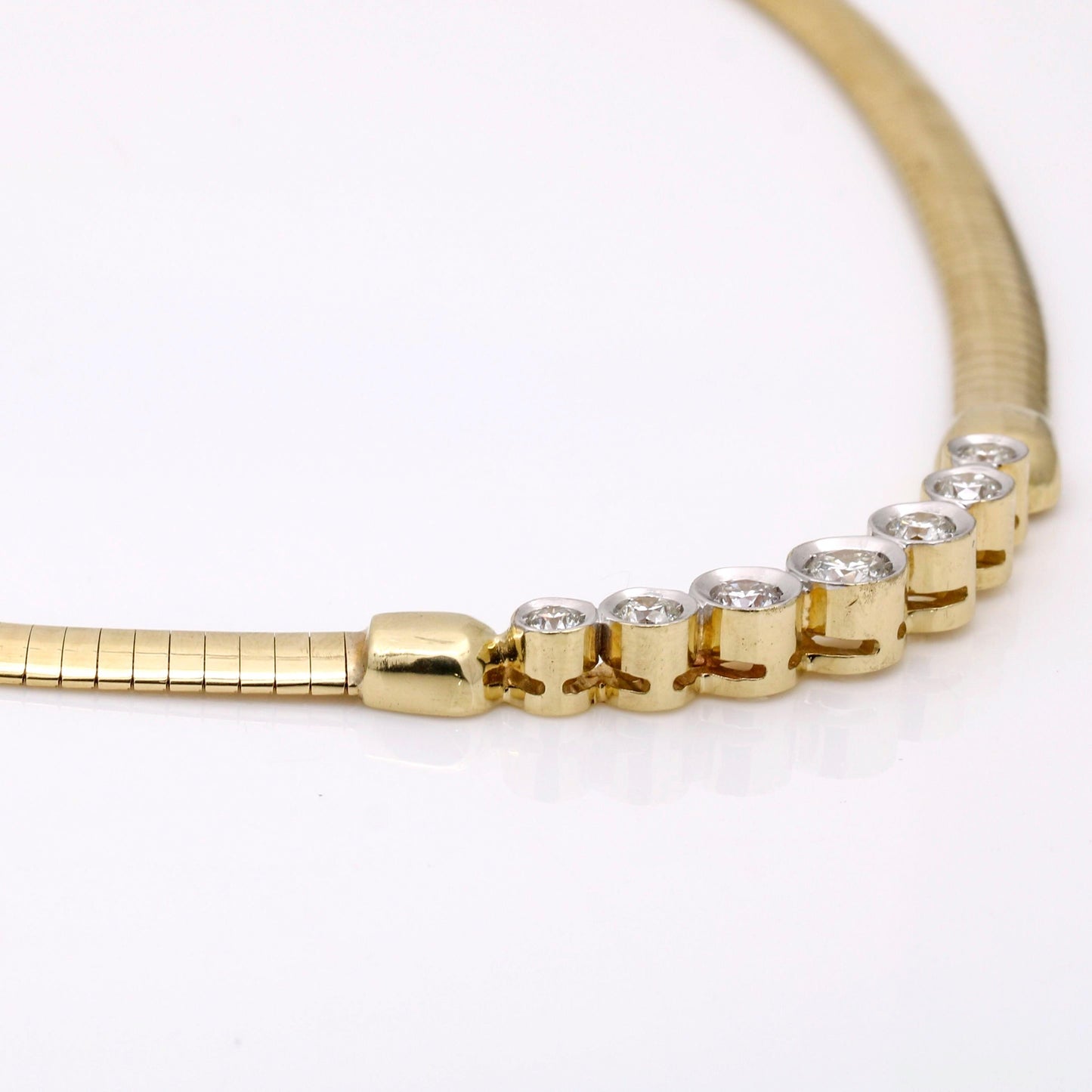 Women's Graduated Diamond Omega Necklace 14k Yellow Gold - 31 Jewels Inc.