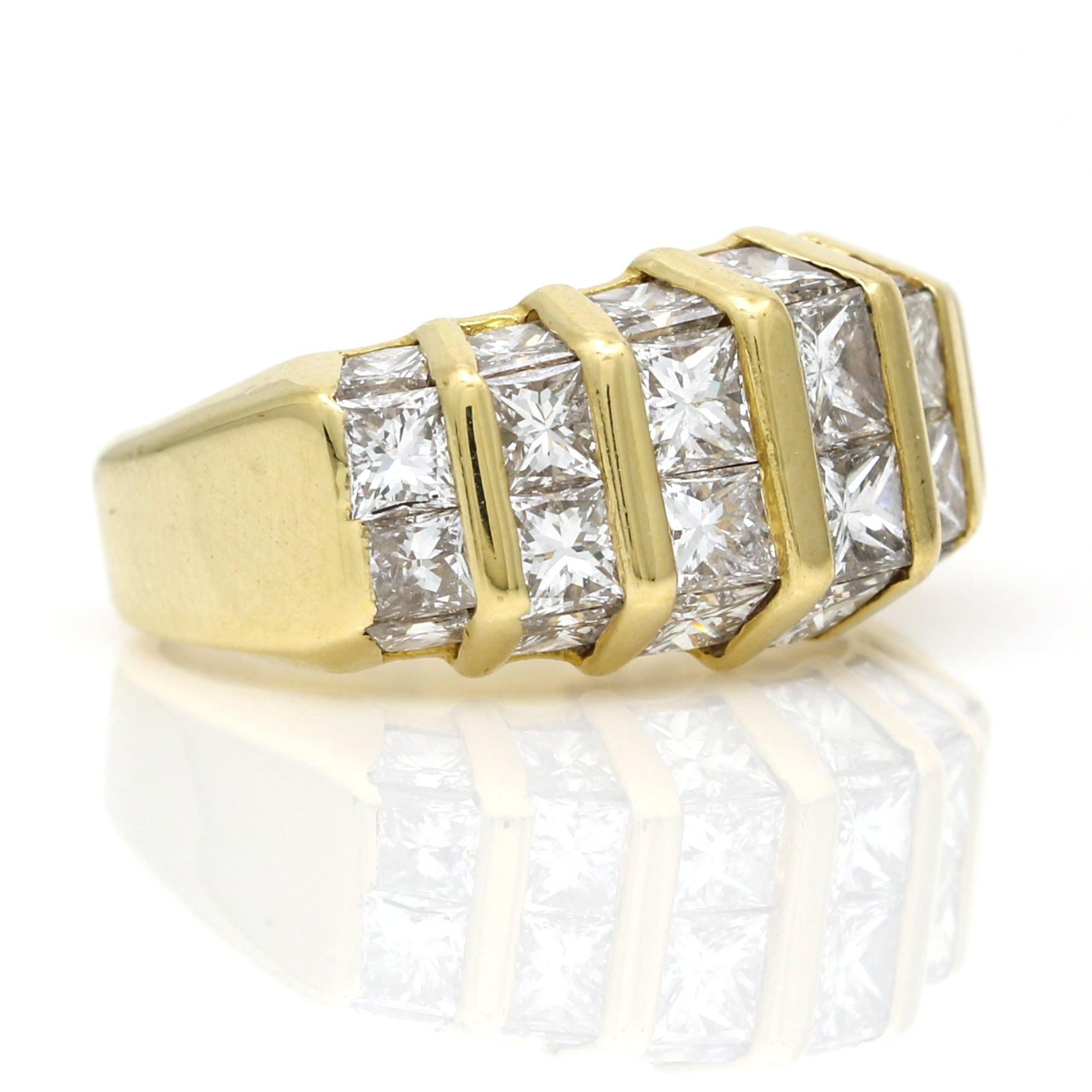 Women's Princess Diamons Statement Ring in 18k Yellow Gold 2.50 cttw - 31 Jewels Inc.