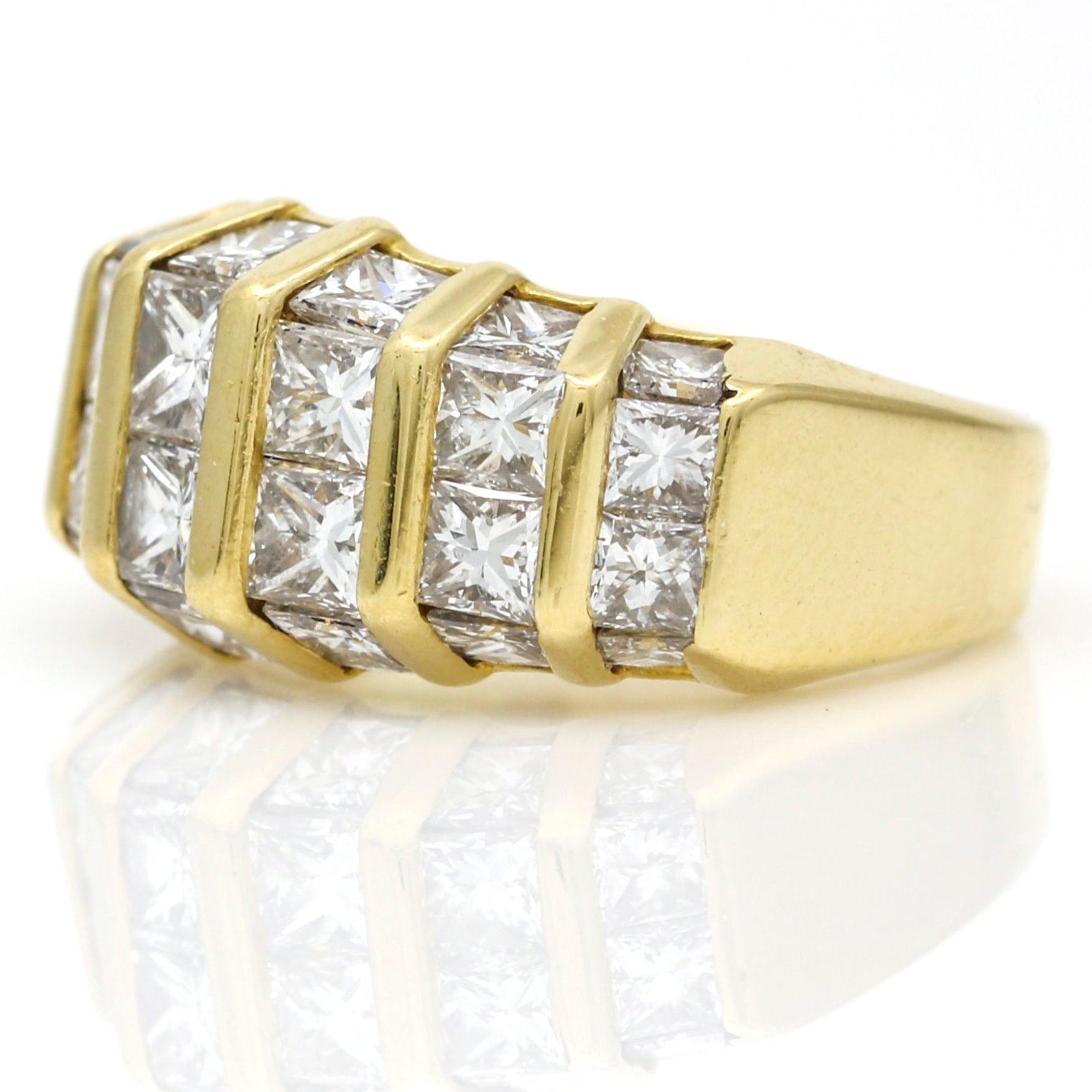 Women's Princess Diamons Statement Ring in 18k Yellow Gold 2.50 cttw - 31 Jewels Inc.
