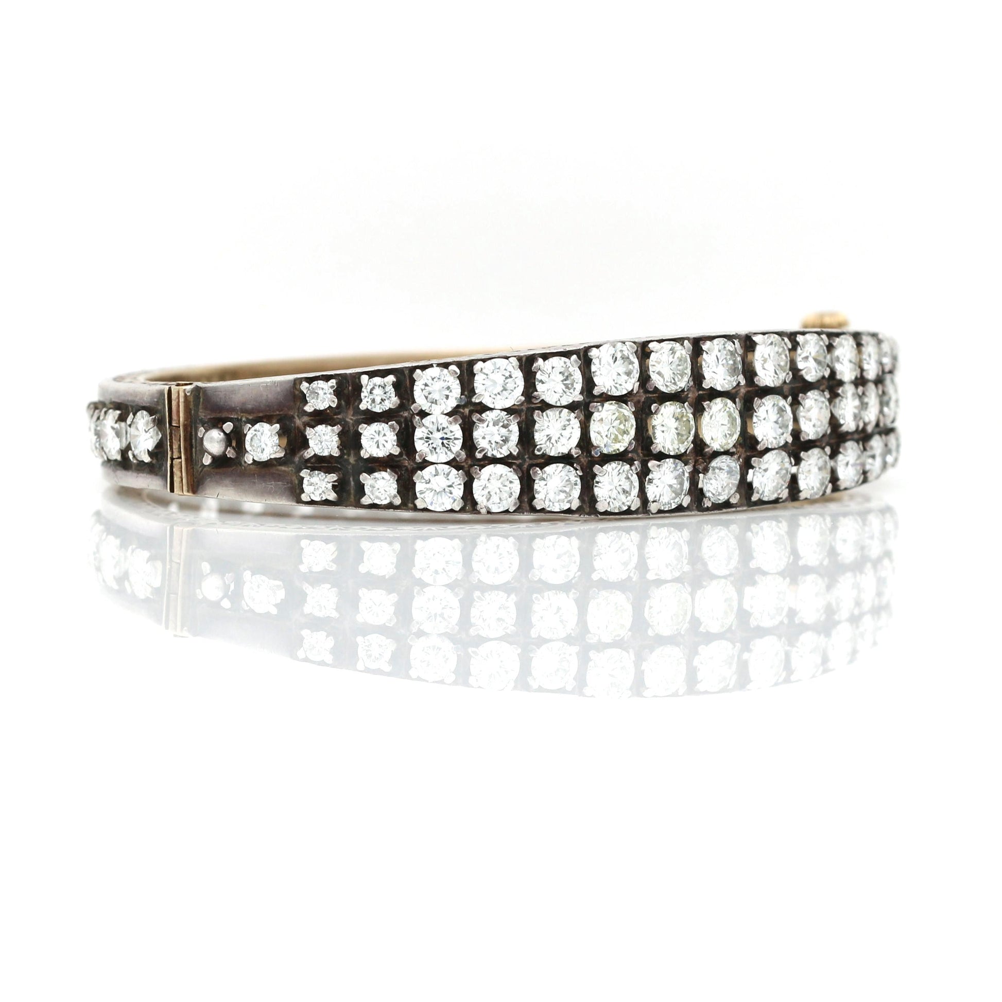 Women's Vintage Bracelet 9.00 cttw Diamond Bangle 18k Gold Small - 31 Jewels Inc.