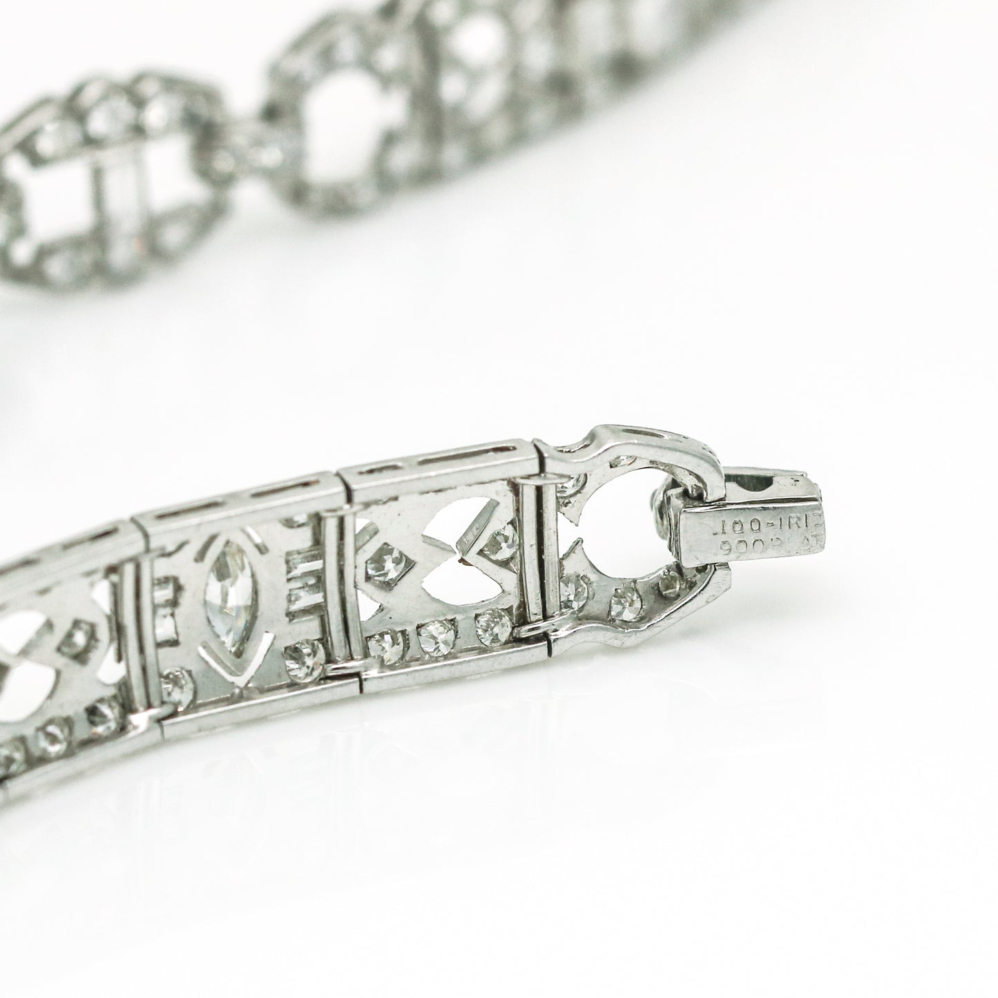 Women's Art Deco Diamond Link Bracelet in Platinum