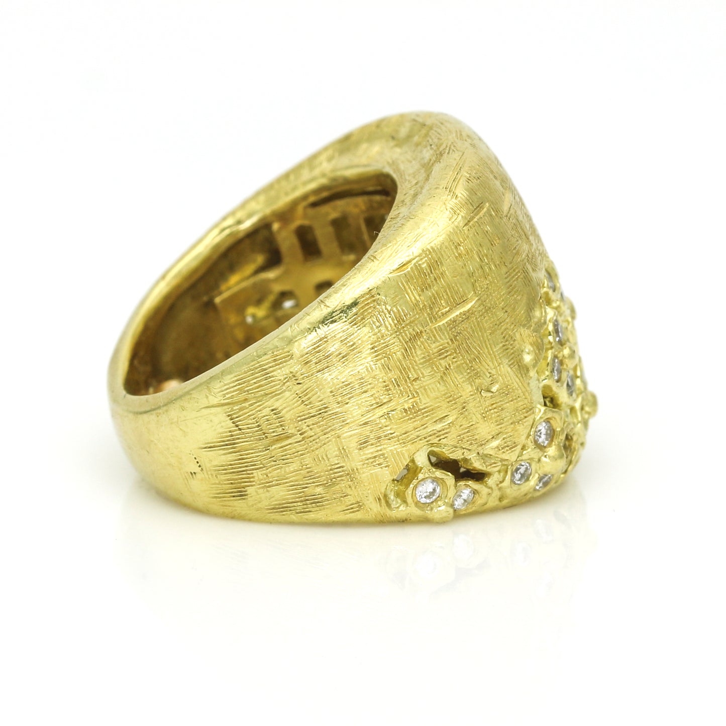 Sambolian House of Jewelry Diamond Statement Ring in 18k Yellow Gold